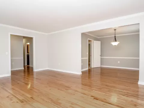 5823 Windham Dr, Raleigh, NC 27609 photo 9