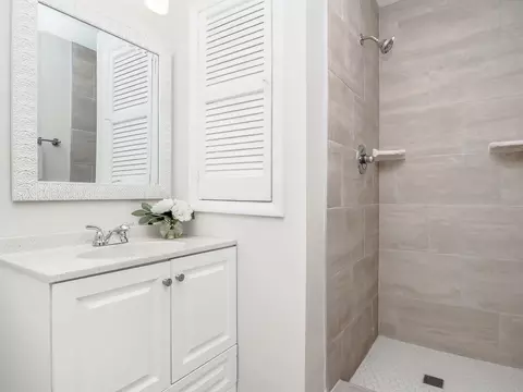 5823 Windham Dr, Raleigh, NC 27609 photo 26