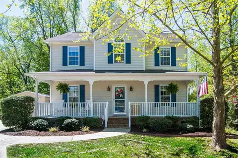 79 Stonewall Dr, Benson, NC 27504 photo 1