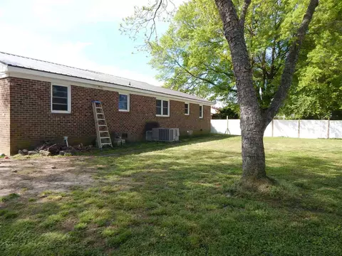 202 Britt St, Smithfield, NC 27577 photo 16