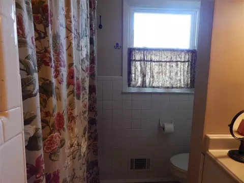 202 Britt St, Smithfield, NC 27577 photo 10