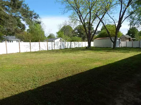 202 Britt St, Smithfield, NC 27577 photo 20