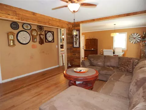 202 Britt St, Smithfield, NC 27577 photo 6