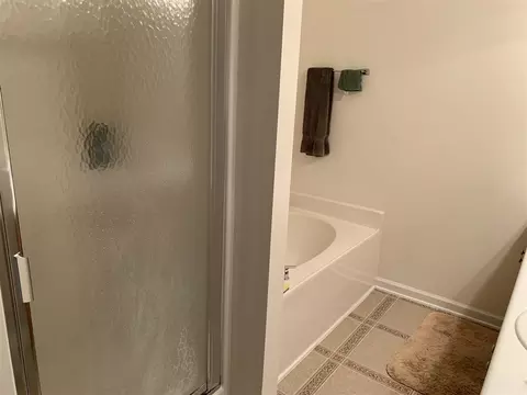 14 Elm Tree Ct, Durham, NC 27703 photo 8