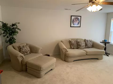 14 Elm Tree Ct, Durham, NC 27703 photo 9
