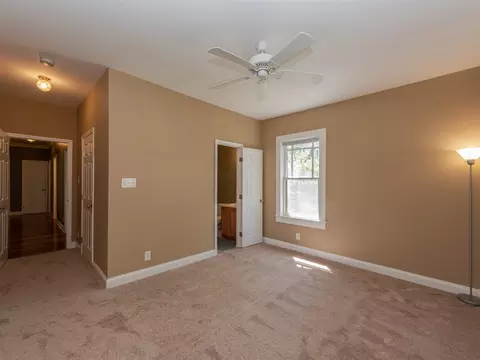 504 N Queen St, Durham, NC 27701 photo 8