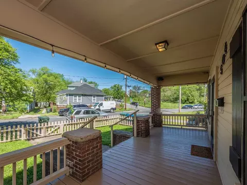 504 N Queen St, Durham, NC 27701 photo 3