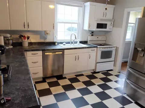 110 Johnson St, Garner, NC 27529 photo 8