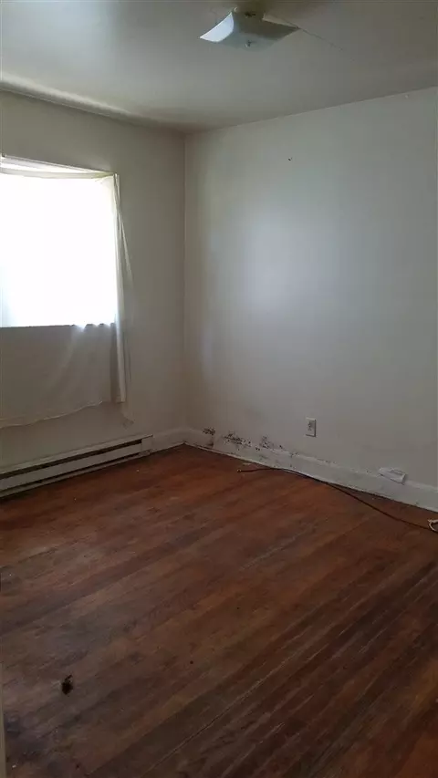 220 N Briggs Ave, Durham, NC 27703 photo 10