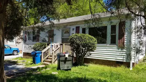 220 N Briggs Ave, Durham, NC 27703 photo 1