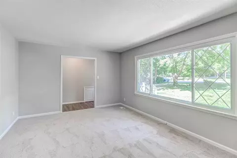 6003 Baird St, Durham, NC 27712 photo 9