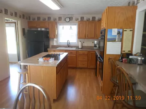 1212 Dover St, Roxboro, NC 27573 photo 7