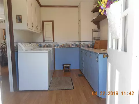 1212 Dover St, Roxboro, NC 27573 photo 3