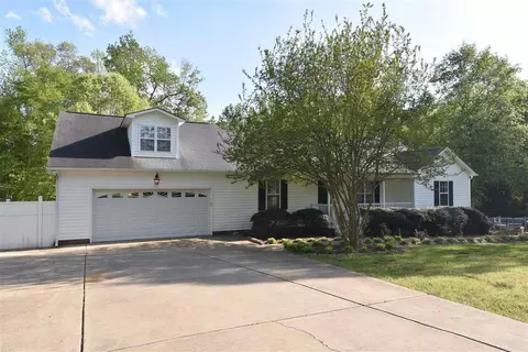 151 Christine Dr, Garner, NC 27529 photo 3