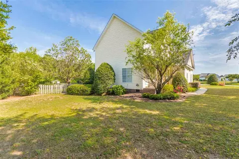 7212 Ladora Dr, Willow Spring, NC 27592 photo 4