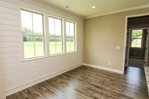 225 Fallingbrook Dr, Kenly, NC 27542 photo 9