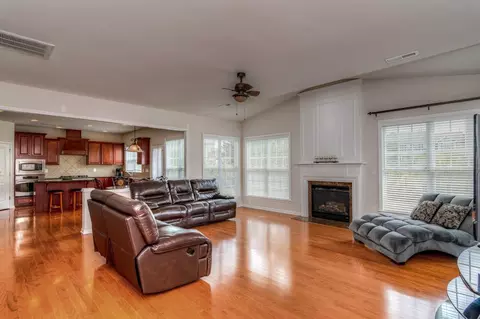 114 Opera Ct, Cary, NC 27519 photo 11