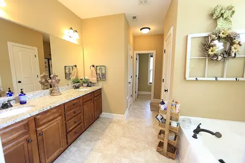 150 Roasted Nut Ln, Smithfield, NC 27577 photo 10
