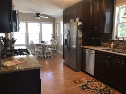 111 Lakeview Ct, Garner, NC 27529 photo 6