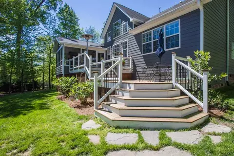 202 Few Cir, Durham, NC 27705 photo 25