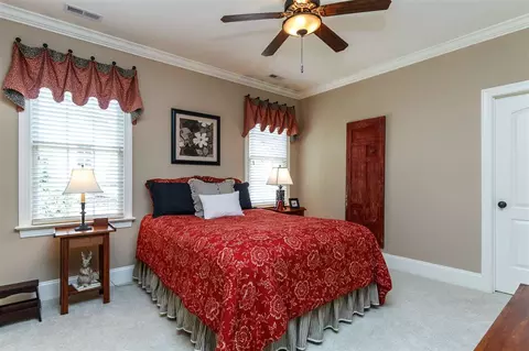 100 Edgewood Dr, Durham, NC 27713 photo 21