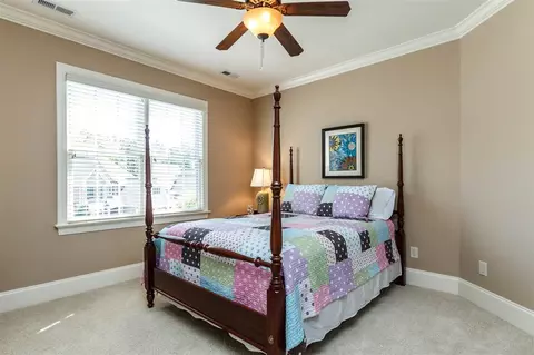 100 Edgewood Dr, Durham, NC 27713 photo 22