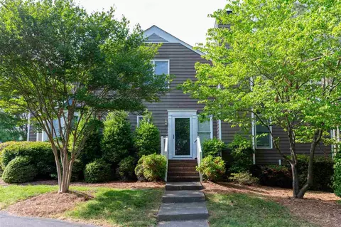 7012 Epping Forest Dr, Raleigh, NC 27613 photo 2
