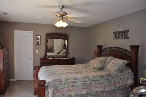 336 Rose Ct, Benson, NC 27504 photo 13