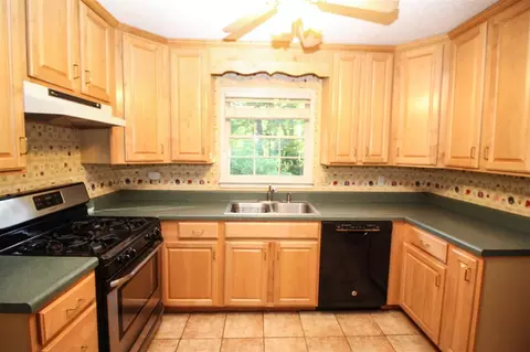 232 Singleton St, Raleigh, NC 27606 photo 9