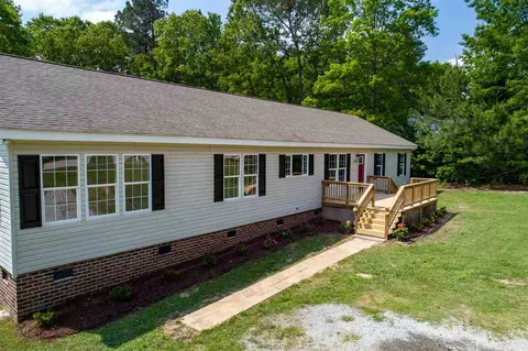 8506 Creek Rd, Willow Springs, NC 27592 photo 2