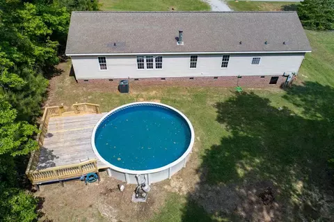 8506 Creek Rd, Willow Springs, NC 27592 photo 3
