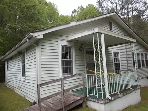 121 Center St, Garner, NC 27529 photo 1