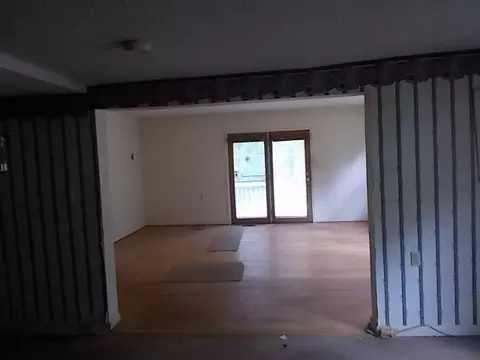 121 Center St, Garner, NC 27529 photo 3