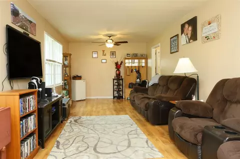 313 Chesapeake Ave, Durham, NC 27712 photo 6