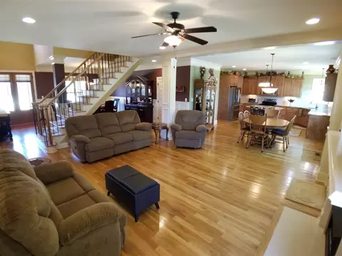 209 Suntree Ln, Garner, NC 27529 photo 3