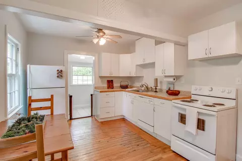 2410 Banner St, Durham, NC 27704 photo 13