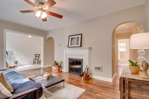 2410 Banner St, Durham, NC 27704 photo 6