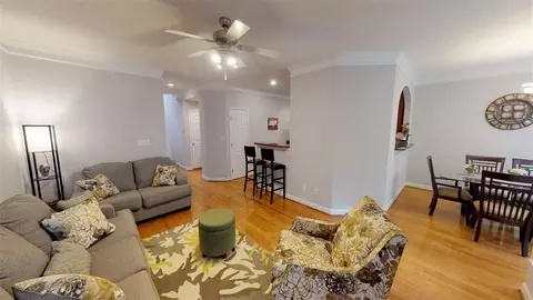 4323 Flintlock Ln, Durham, NC 27704 photo 4