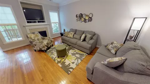 4323 Flintlock Ln, Durham, NC 27704 photo 2