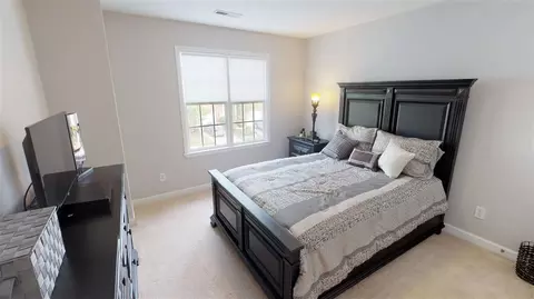4323 Flintlock Ln, Durham, NC 27704 photo 13