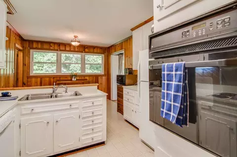 1613 Acadia St, Durham, NC 27701 photo 8