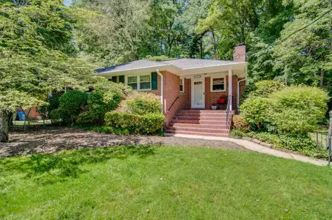 1613 Acadia St, Durham, NC 27701 photo 1