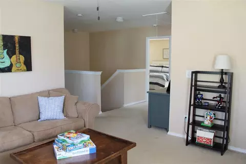 624 Ashburn Ln, Durham, NC 27703 photo 15
