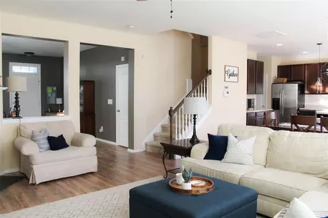 624 Ashburn Ln, Durham, NC 27703 photo 8