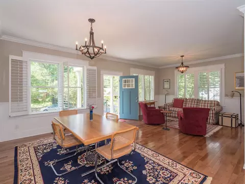 210 W Markham Ave, Durham, NC 27701 photo 8