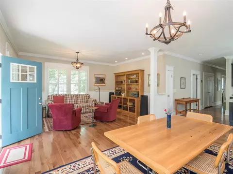 210 W Markham Ave, Durham, NC 27701 photo 5