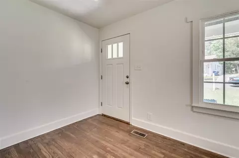 414 Cecil St, Durham, NC 27707 photo 5
