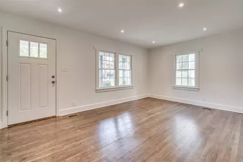 414 Cecil St, Durham, NC 27707 photo 6