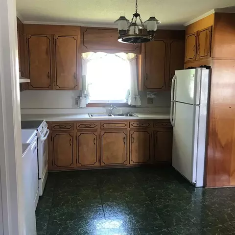 1114 Friendly Rd, Dunn, NC 28334 photo 2