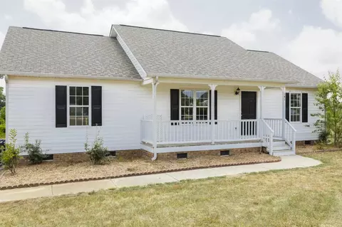141 Wilmack Dr, Benson, NC 27504 photo 2